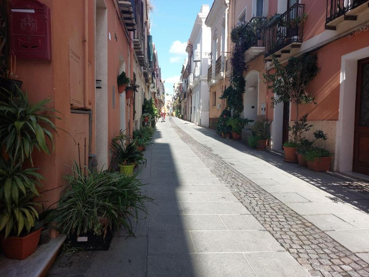 Апартаменти Centro Storico CagliariCasa Tipica Sarda Екстер'єр фото